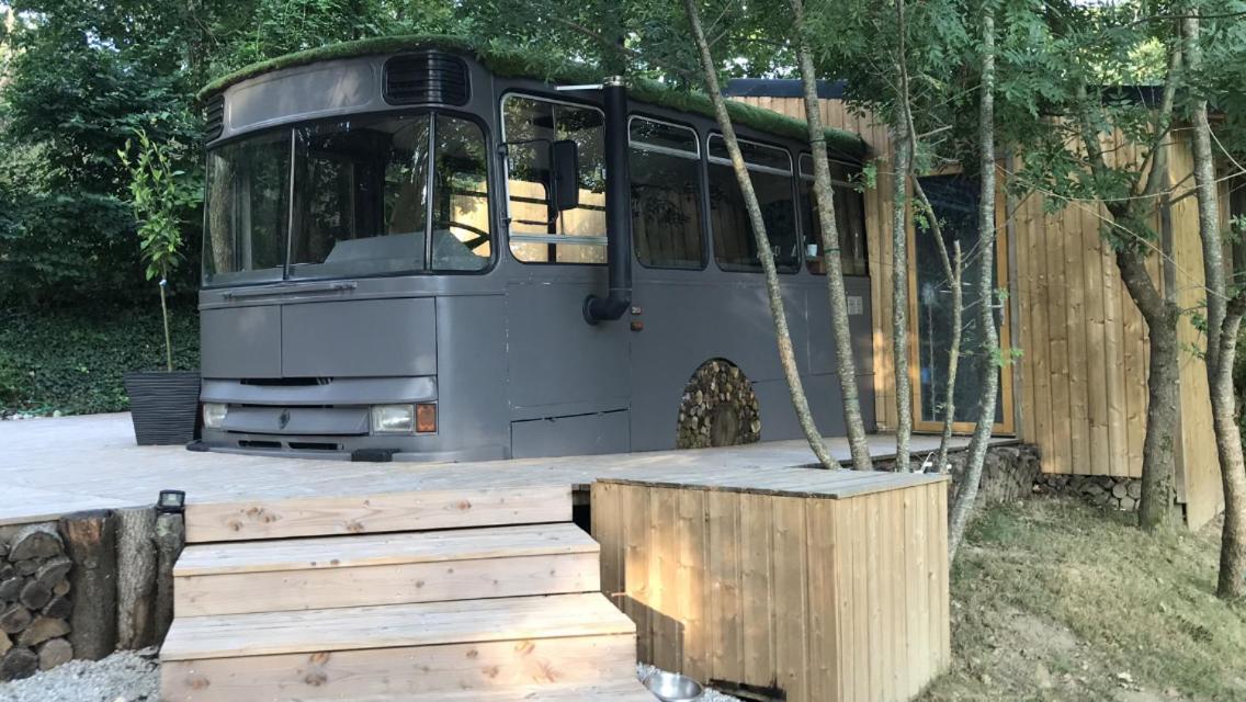 Bus Atypique Au Bord Du Canal Du Midi Et Au Coeur D'Une Foret 2 Chambres Villepinte (Aude) Exterior foto